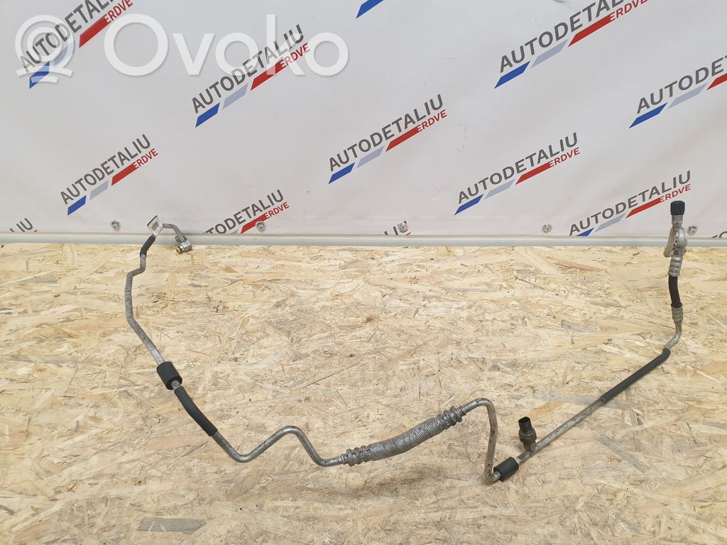 BMW 3 E92 E93 Ilmastointilaitteen putki (A/C) 