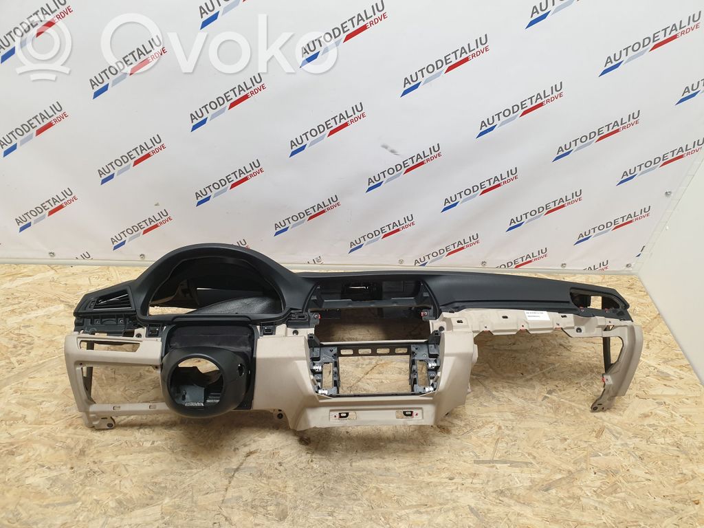 BMW 5 F10 F11 Dashboard 