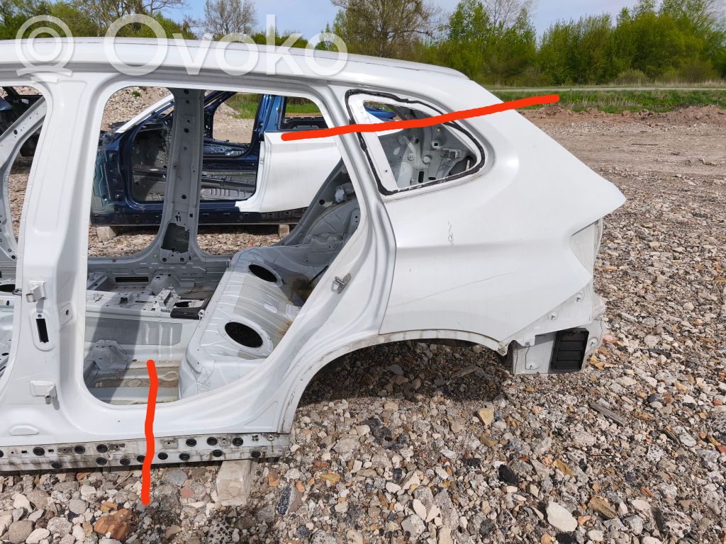 BMW X1 E84 Panel lateral trasero 