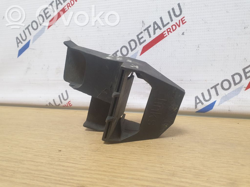 BMW 5 E39 Radiator mount bracket 