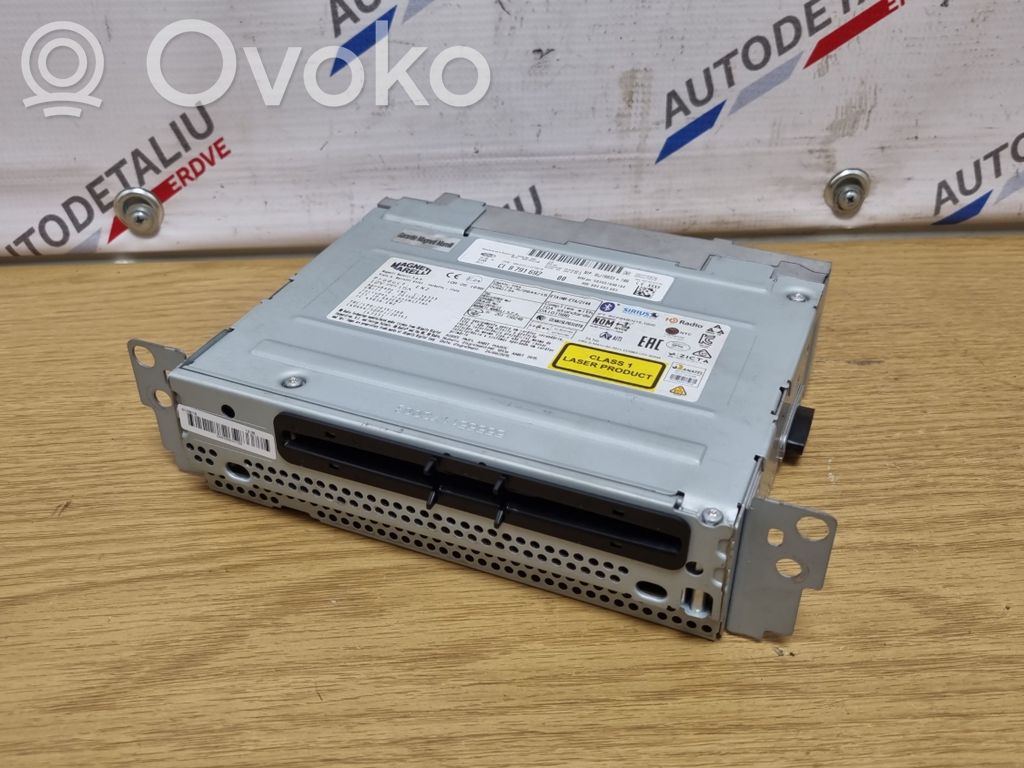 BMW 2 F46 Unitate principală radio/CD/DVD/GPS 
