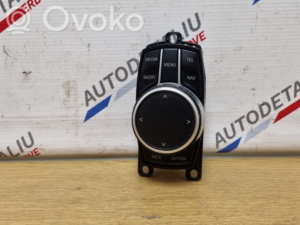 BMW 2 F46 Multimedijos kontroleris 