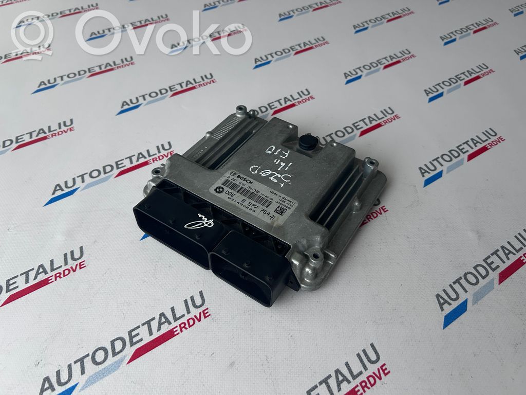 BMW 5 F10 F11 Engine control unit/module 