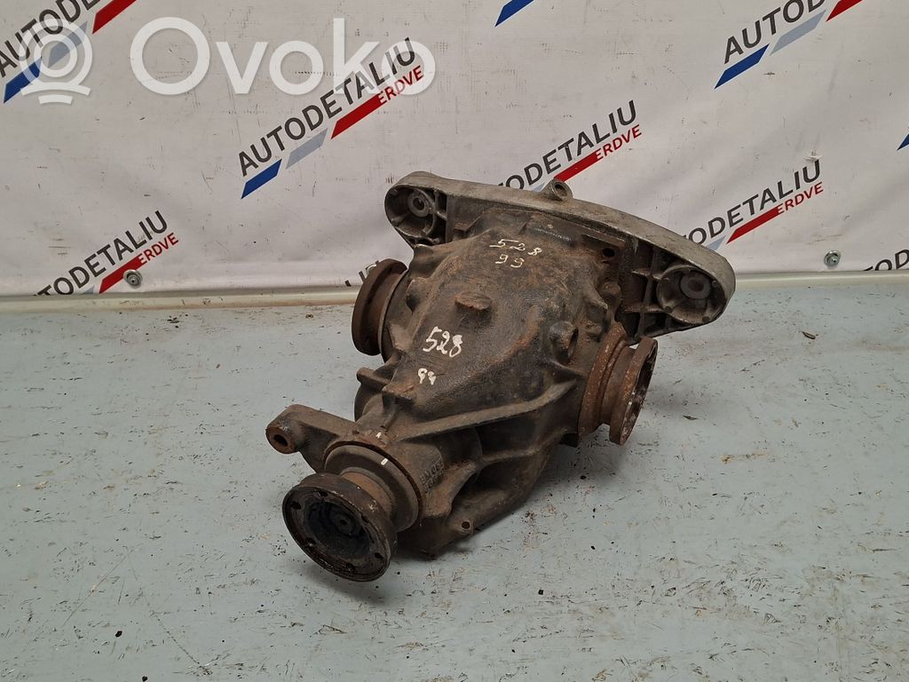 BMW 5 E39 Galinis reduktorius 