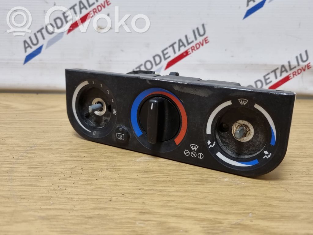 Climate control unit   1387320,64111387320