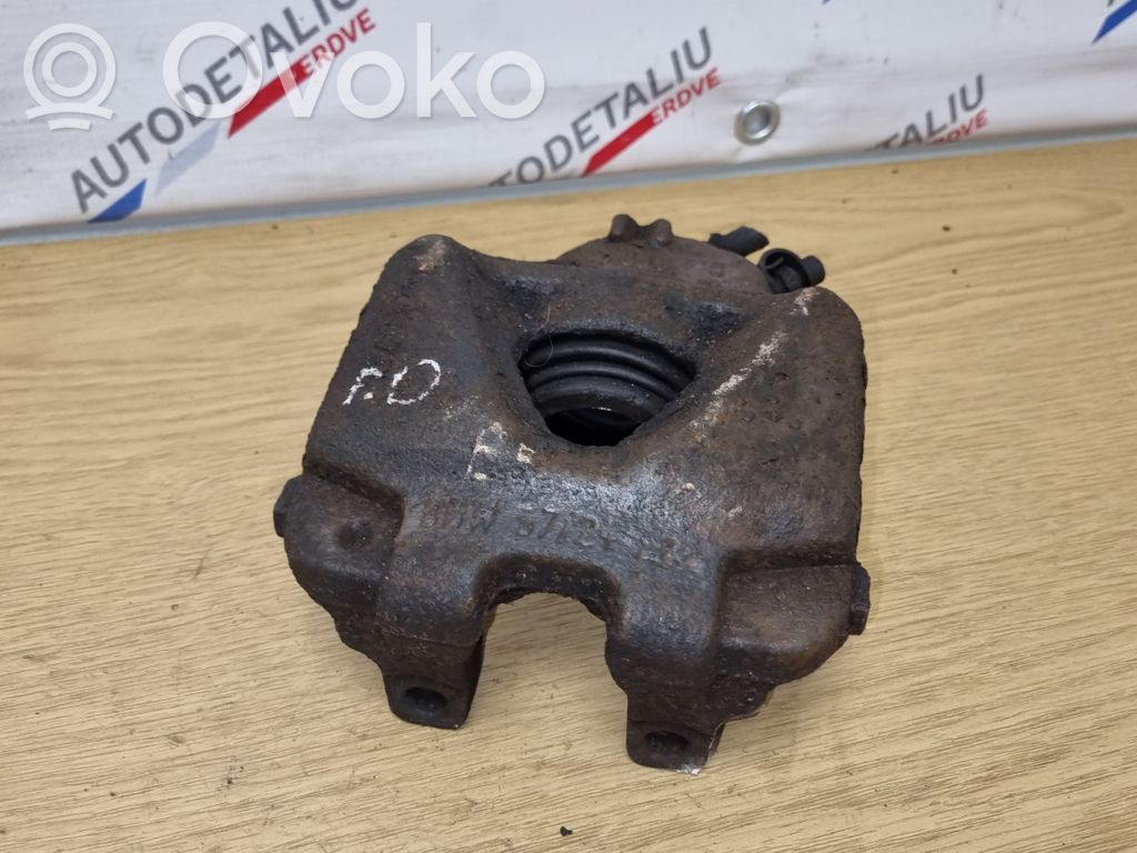 Bremssattel vorne   BMW5724
