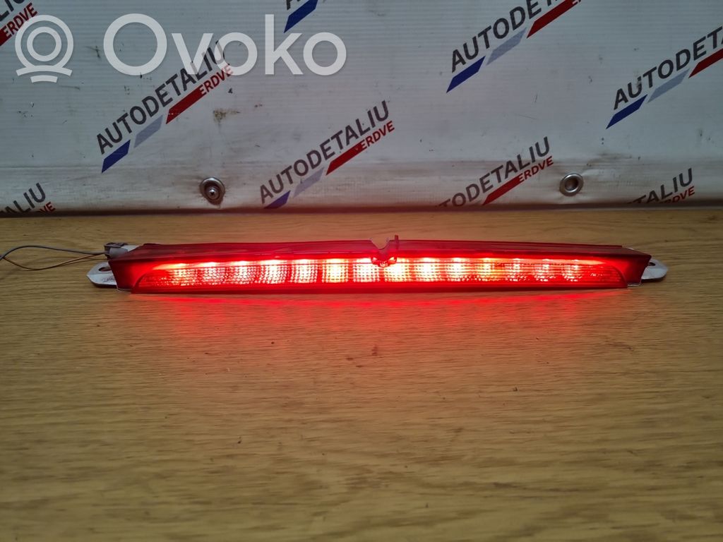 BMW 3 F30 F35 F31 Papildomas stop žibintas 