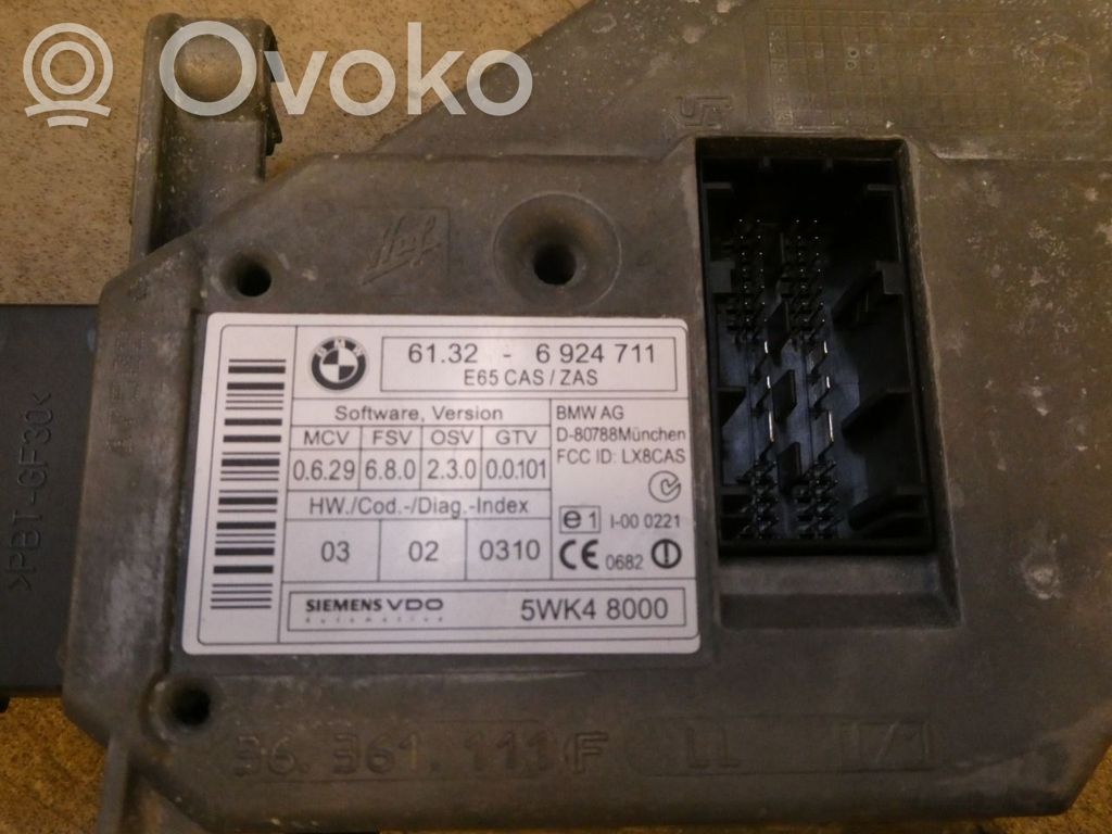 BMW 7 E65 E66 Stūres atslēga 
