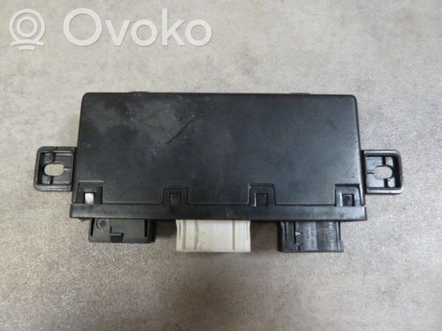 Door central lock control unit/module   6904255