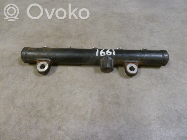 Volvo V50 Polttoainepääputki 