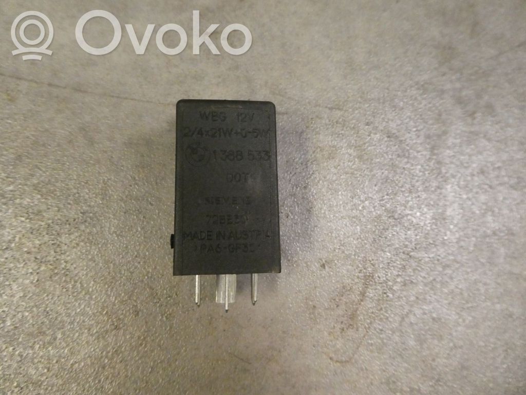 Hazard warning light relay   1388533,72BB30