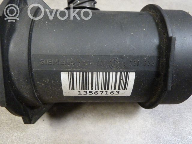BMW 5 E39 Mass air flow meter 