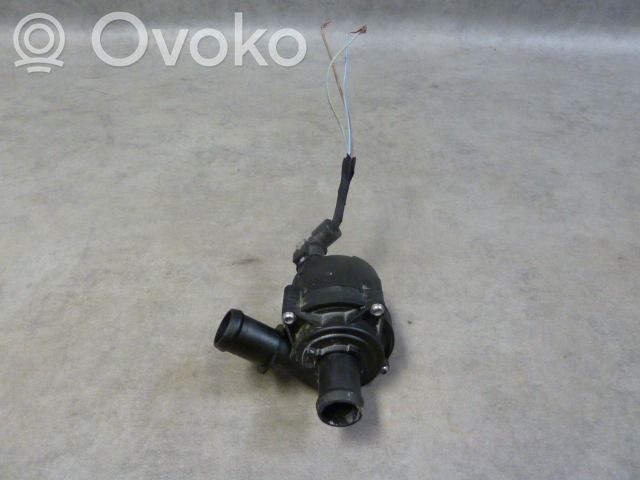 Skoda Kamiq Water pump 