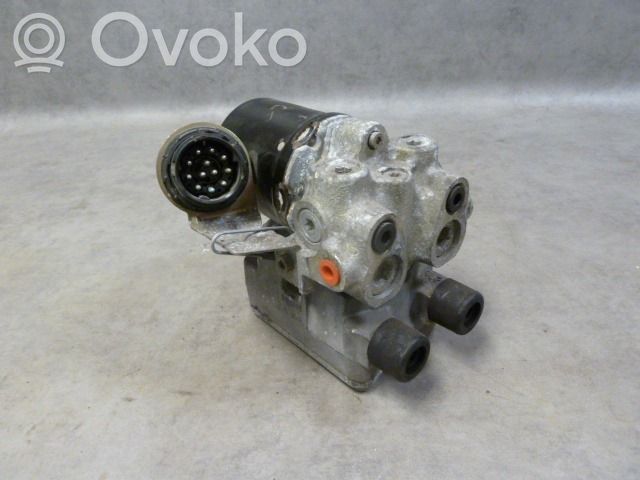 BMW 3 E36 ABS Blokas 