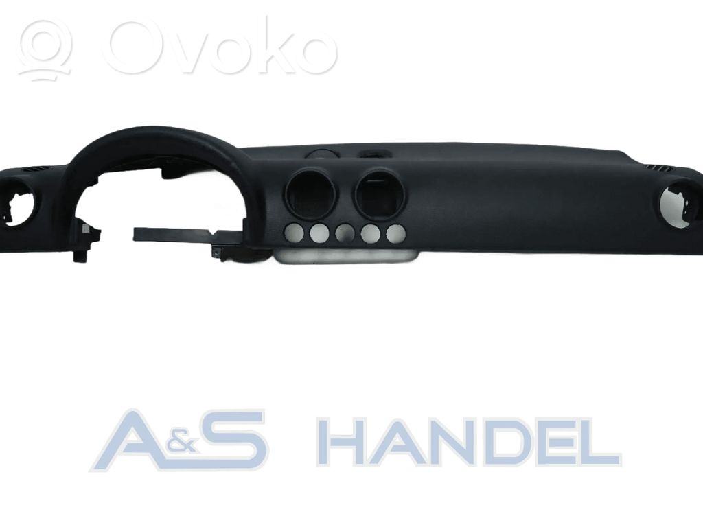 Panelis   8N1857033