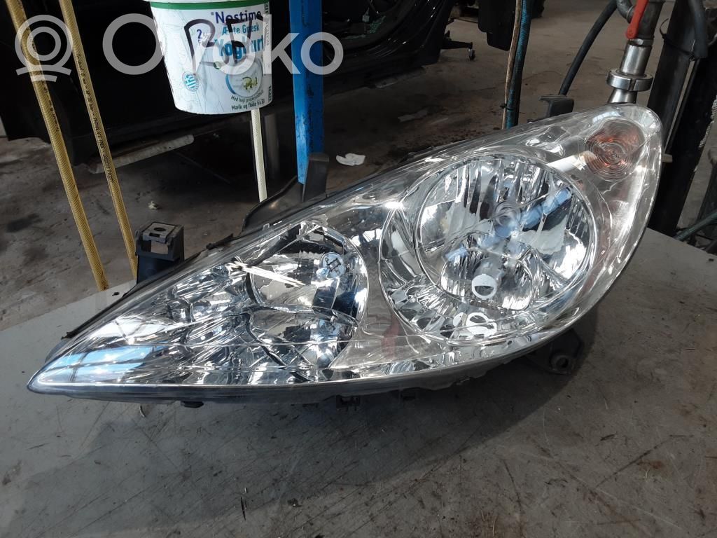 Peugeot 307 Lampa przednia 