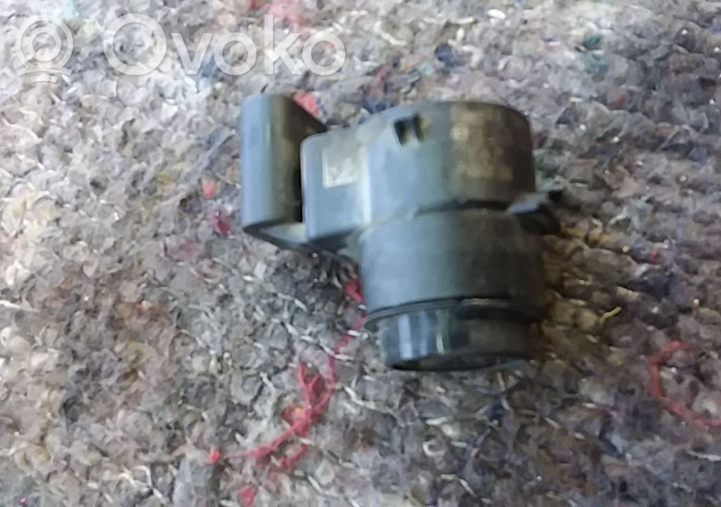 Parking PDC sensor   6988965AI02