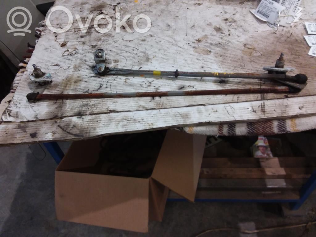 Front wiper linkage   UJ0667360