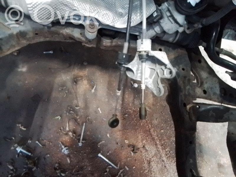 Opel Astra K Gear shift cable linkage 