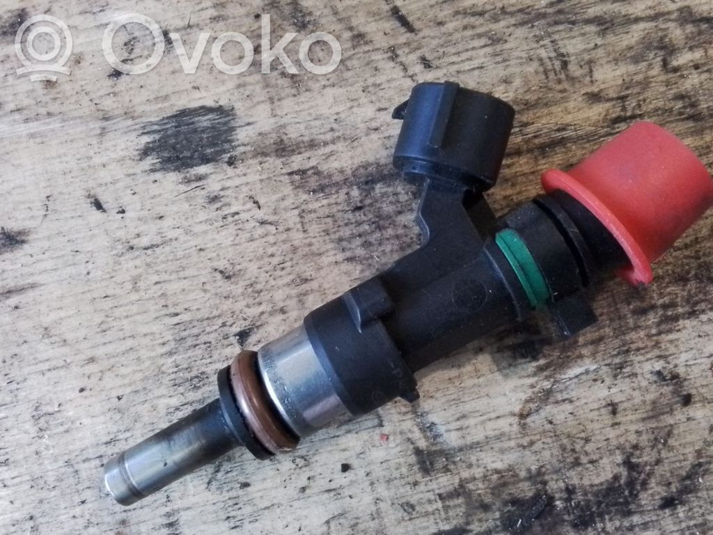 Inyector de combustible   166008740R