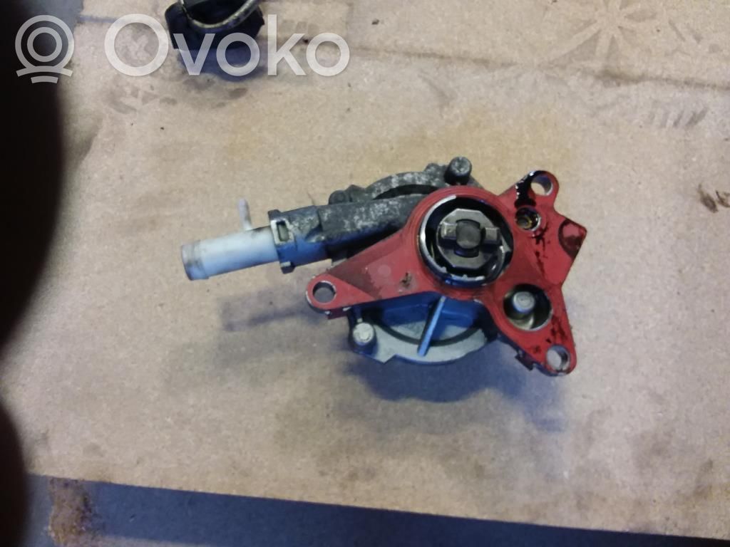 Vacuum pump   146508418R