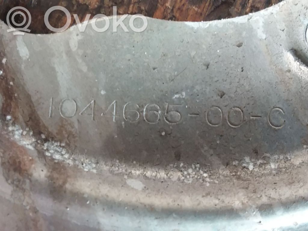 Takajarrun jarrulevyn pölysuoja   104466500C