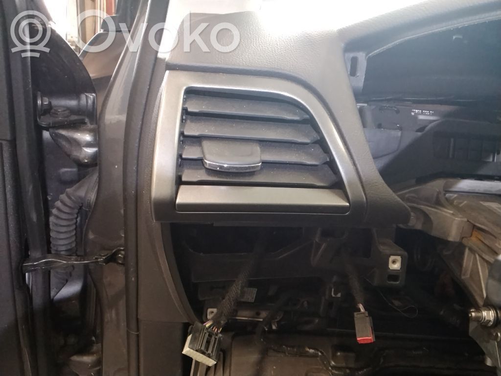 Ford Mondeo MK V Dysze / Kratki środkowego nawiewu deski rozdzielczej 