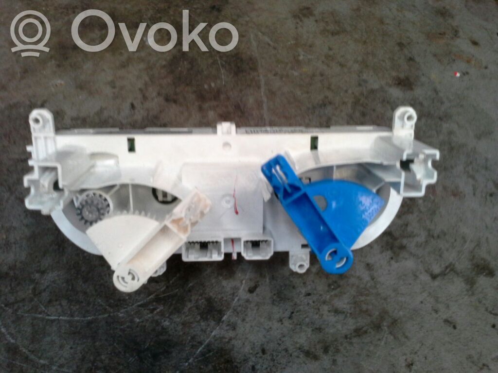 Panel klimatyzacji   803943,272709108R,803943