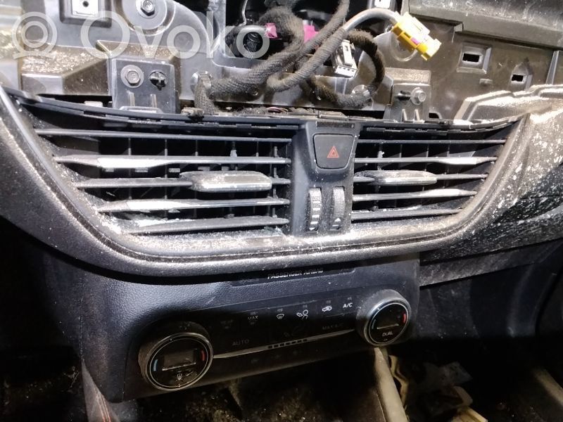 Ford Kuga III Luftausströmer Lüftungsdüse Luftdüse Mitte 
