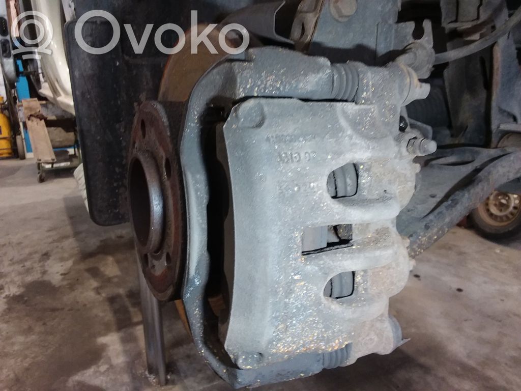 Priekinis suportas   410015708R