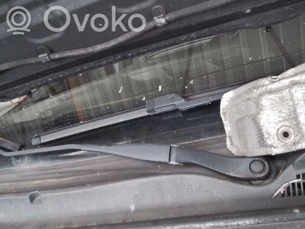 Opel Combo D Front wiper blade arm 