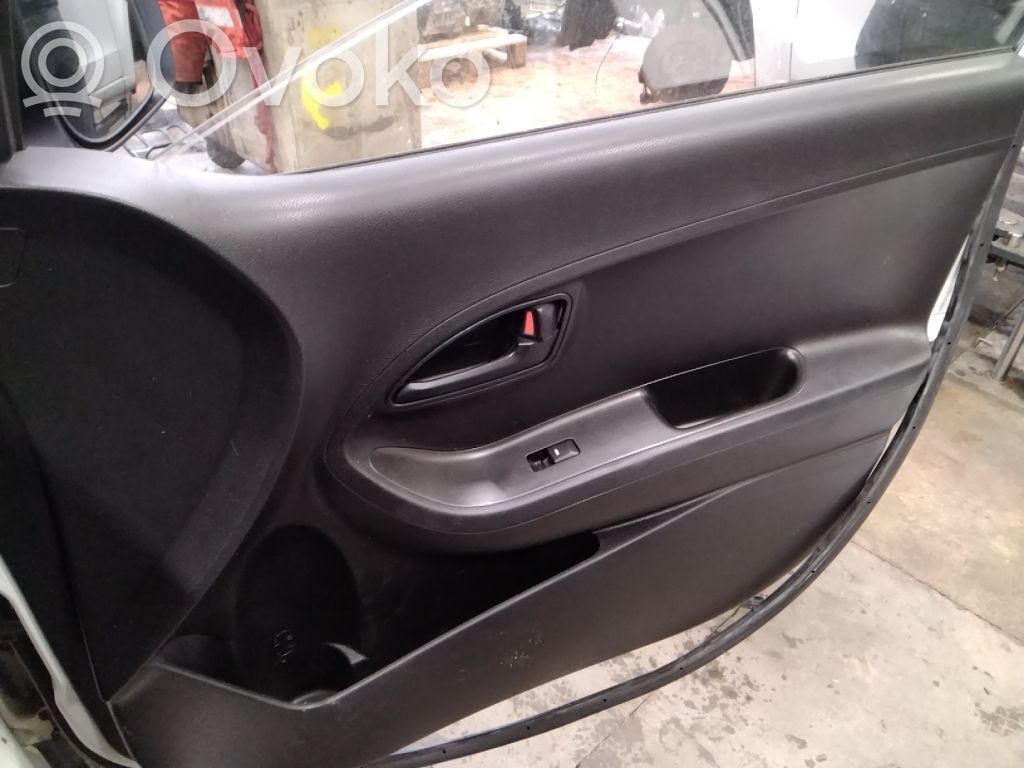 KIA Picanto Apšuvums aizmugurējām durvīm 