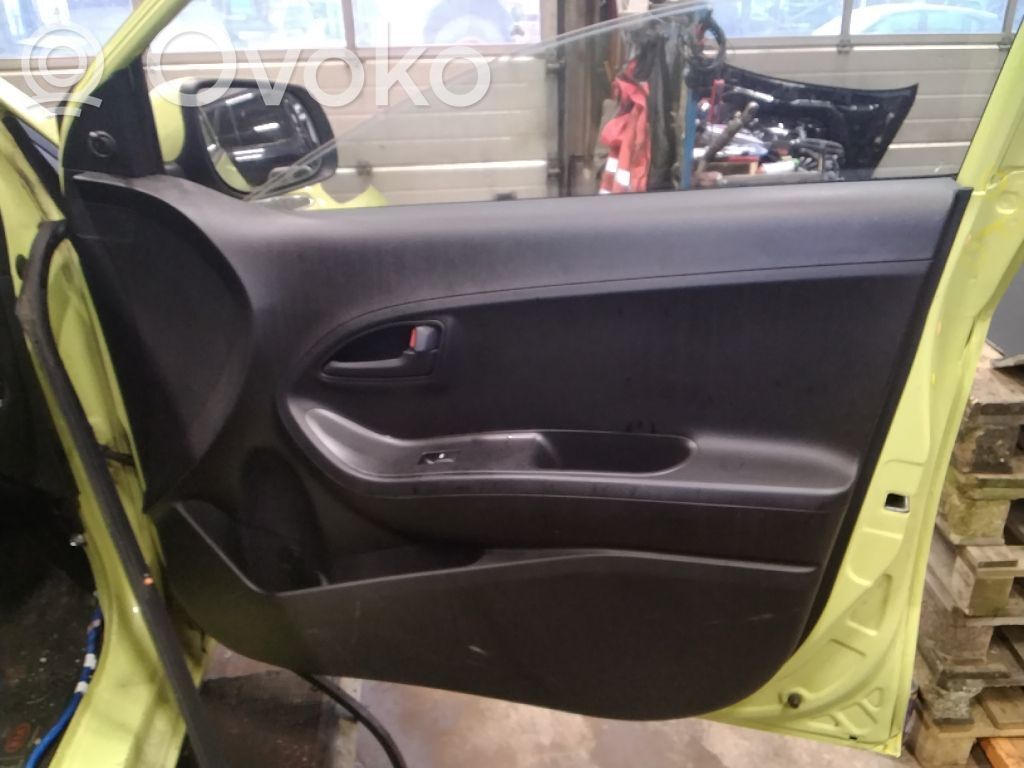 KIA Picanto Apšuvums aizmugurējām durvīm 
