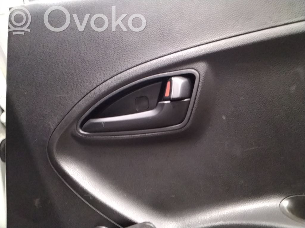 KIA Picanto Manecilla externa puerta delantera 