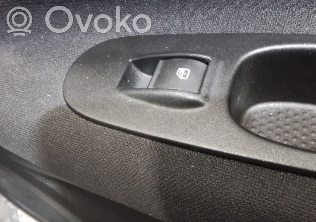 Fiat Punto Evo Przyciski szyb 