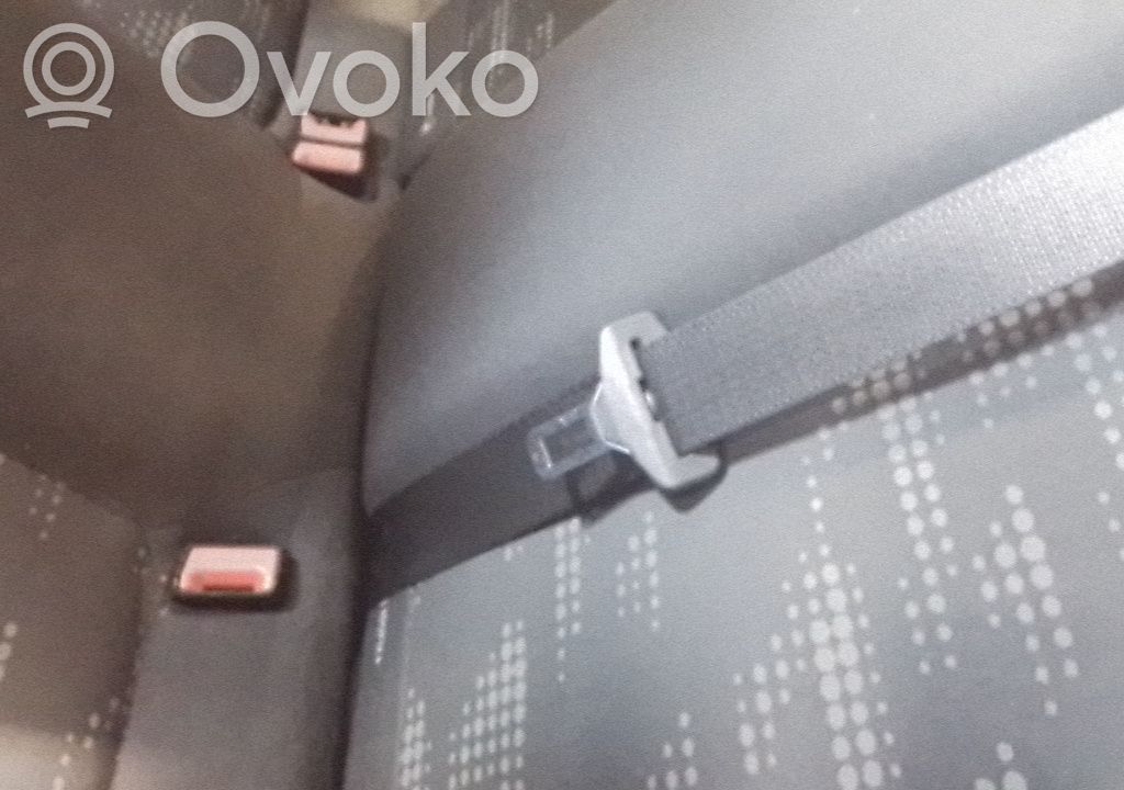 Opel Corsa D Cinturón trasero 