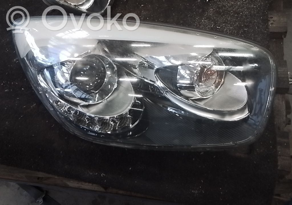 Scheinwerfer   921021Y311