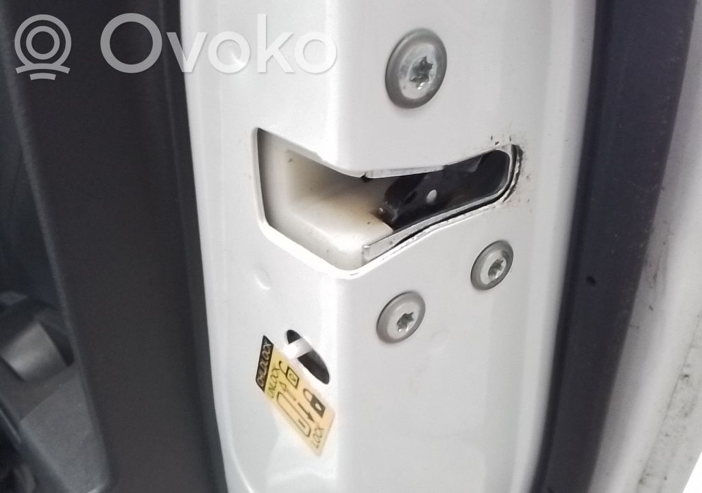 Suzuki Celerio Central locking motor 