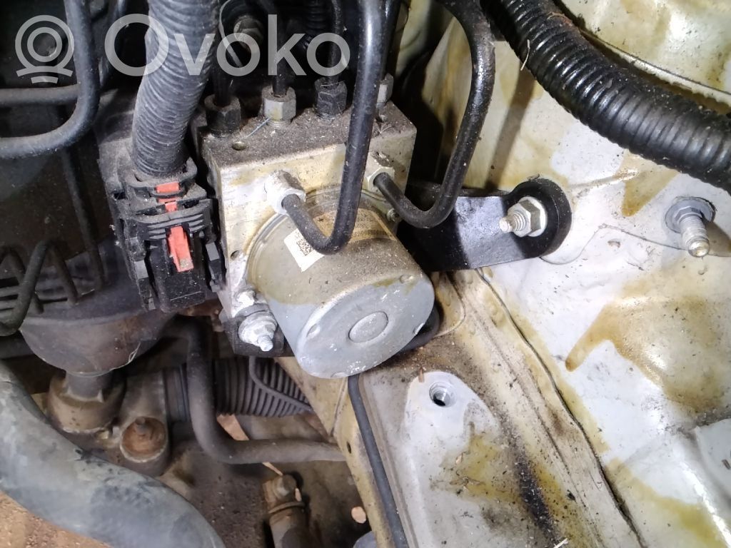 Pompe ABS   42704118
