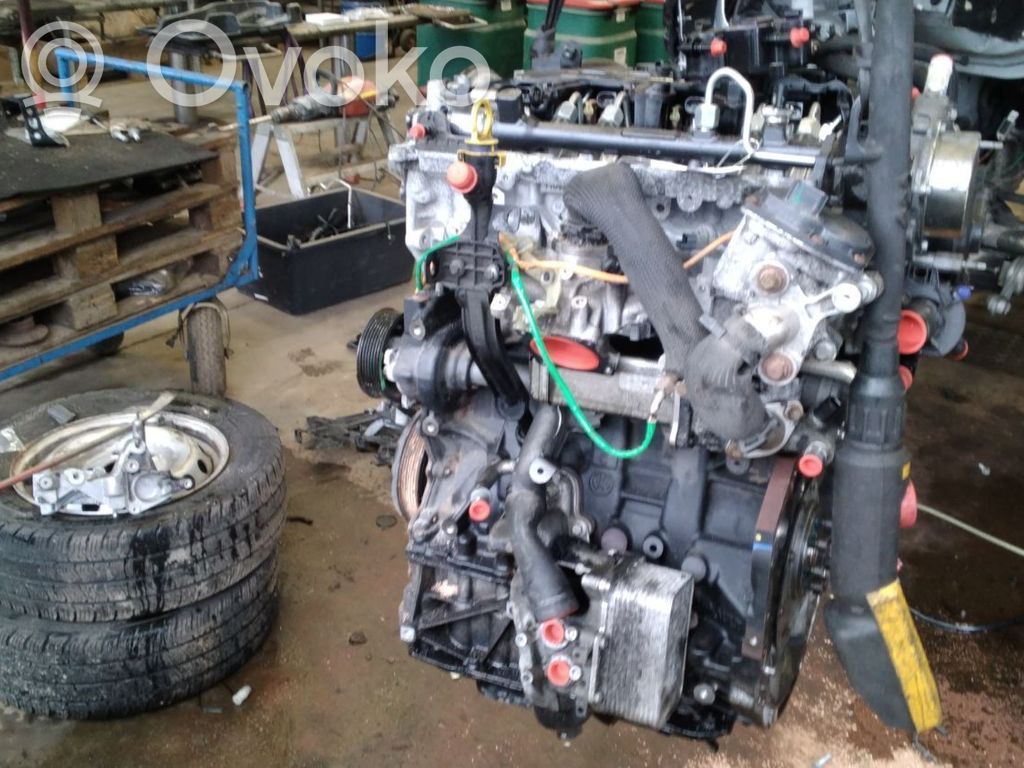 Engine   8201743898