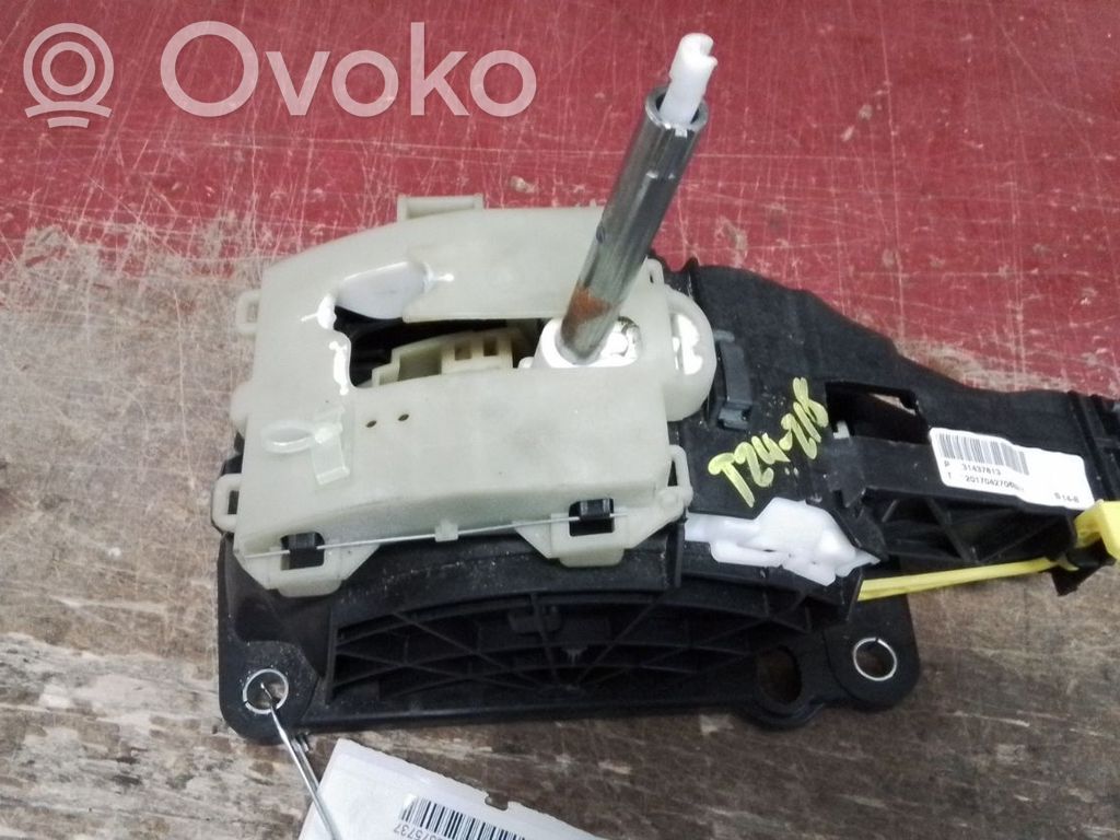 Gear selector   31367485