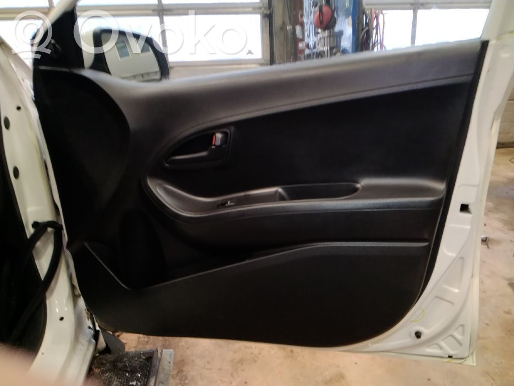 KIA Picanto Apšuvums aizmugurējām durvīm 