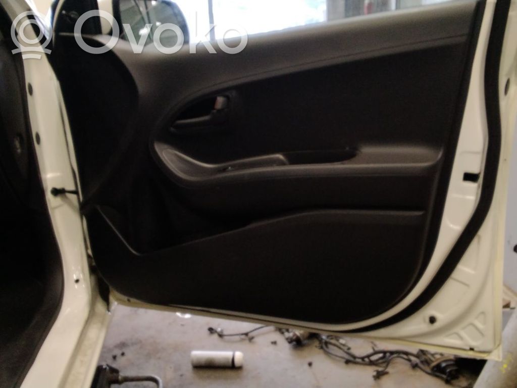 KIA Picanto Apšuvums aizmugurējām durvīm 