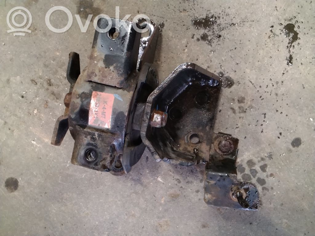 KIA Picanto Mocowanie / Uchwyt skrzyni biegów 