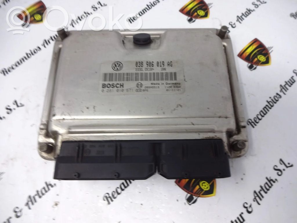Volkswagen Polo V 6R Electric power steering pump 