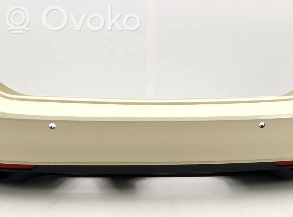 Volkswagen PASSAT B8 Parachoques 