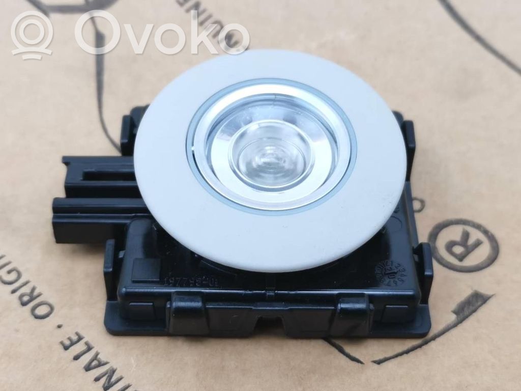 Volkswagen Touareg III Consola de luz del techo 