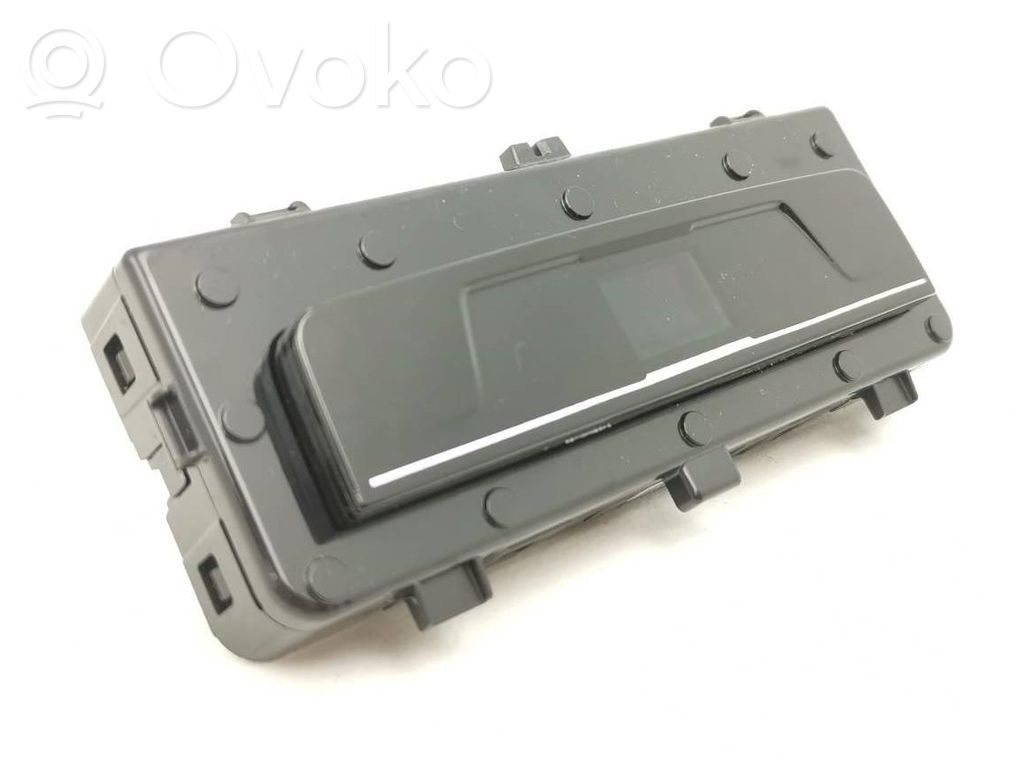 Volkswagen Tiguan Climate control/heater control trim 