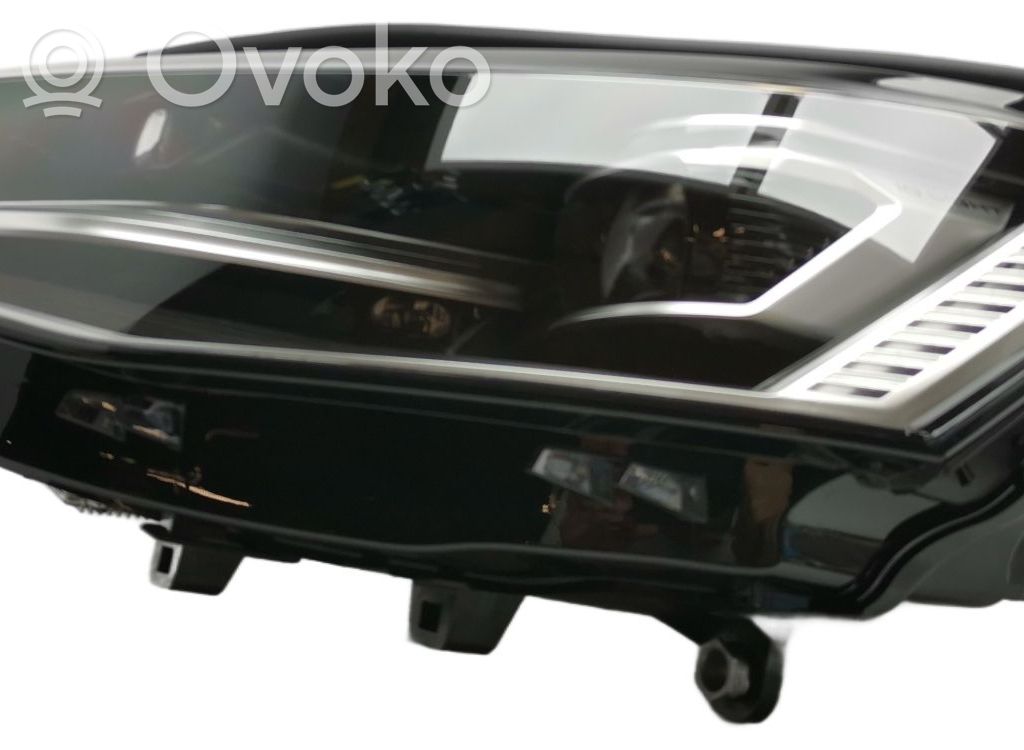 Volkswagen Multivan T7 Phare frontale 