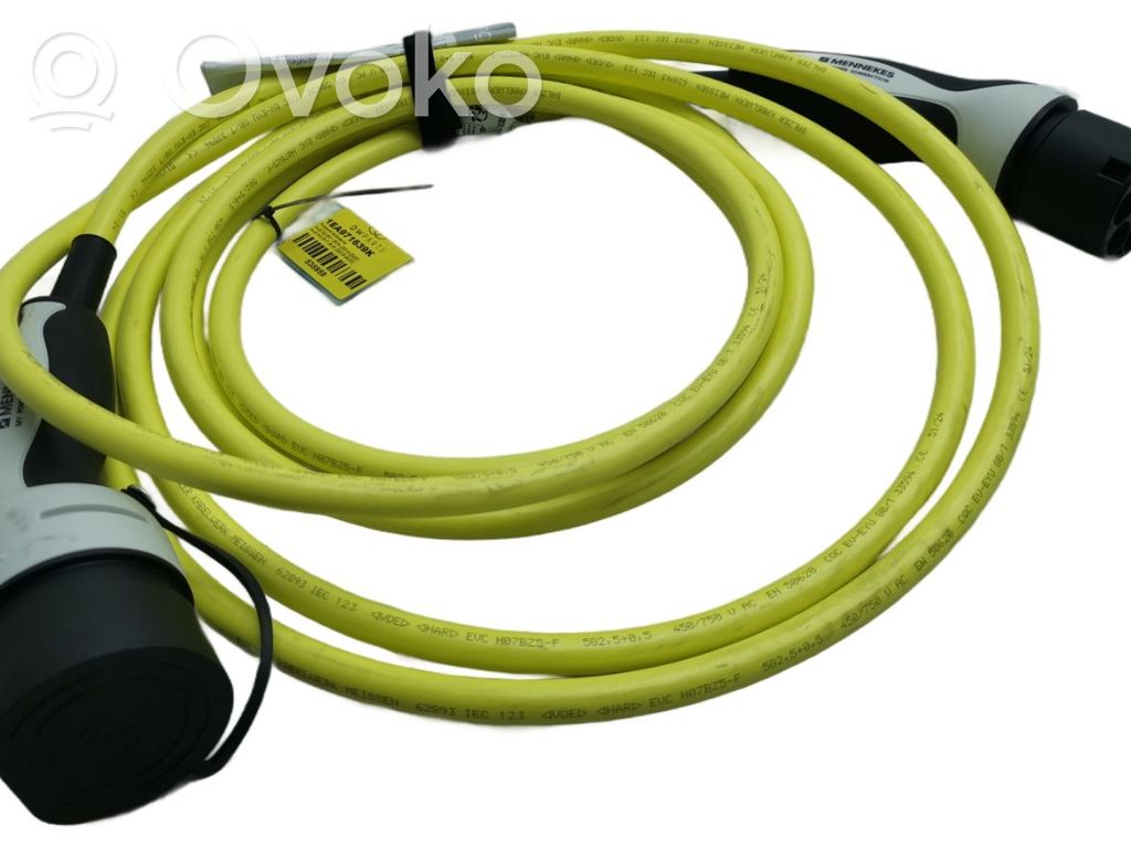 Audi A3 S3 8V Electric car charging cable 